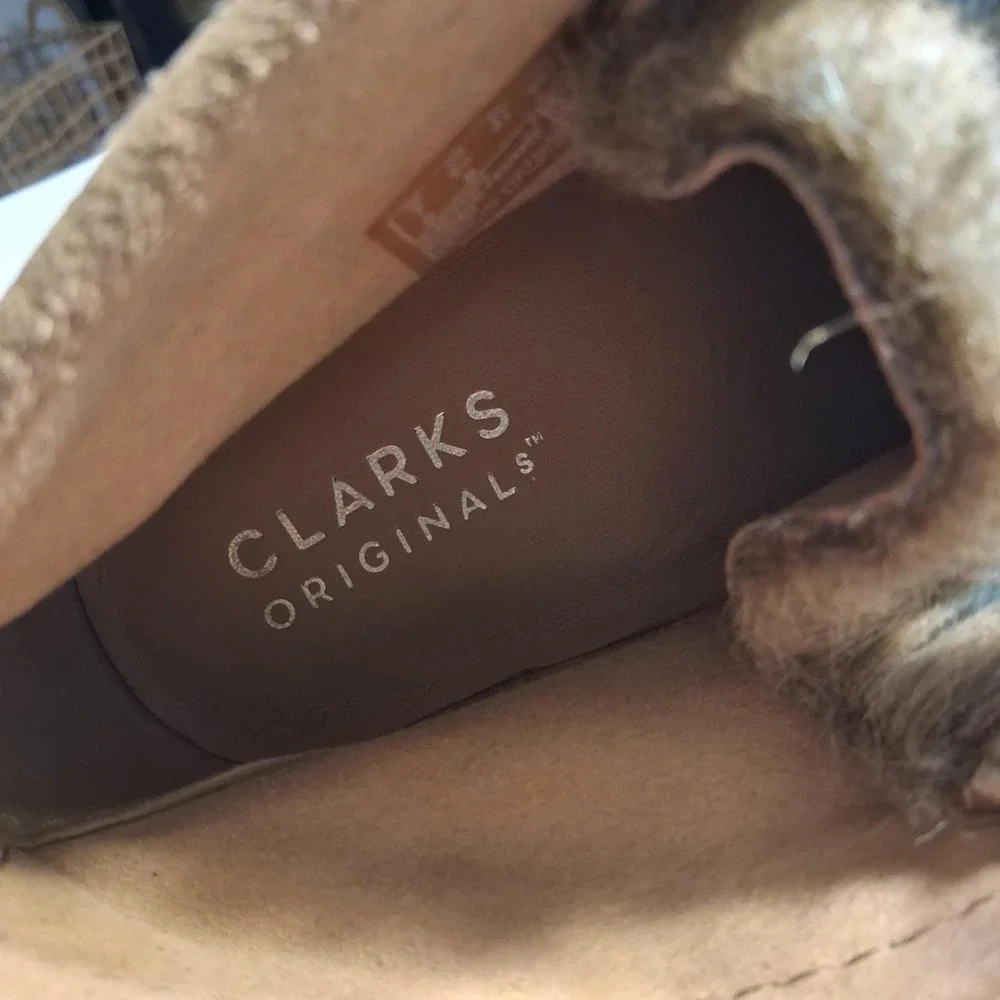 Women Clarks Originals Wallabee brown Faux Fur Suede boots tan suede
